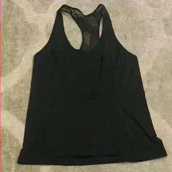 Lululemon Black Scoop  Neck Sleeveless Tank Tank - Picture 1 of 3